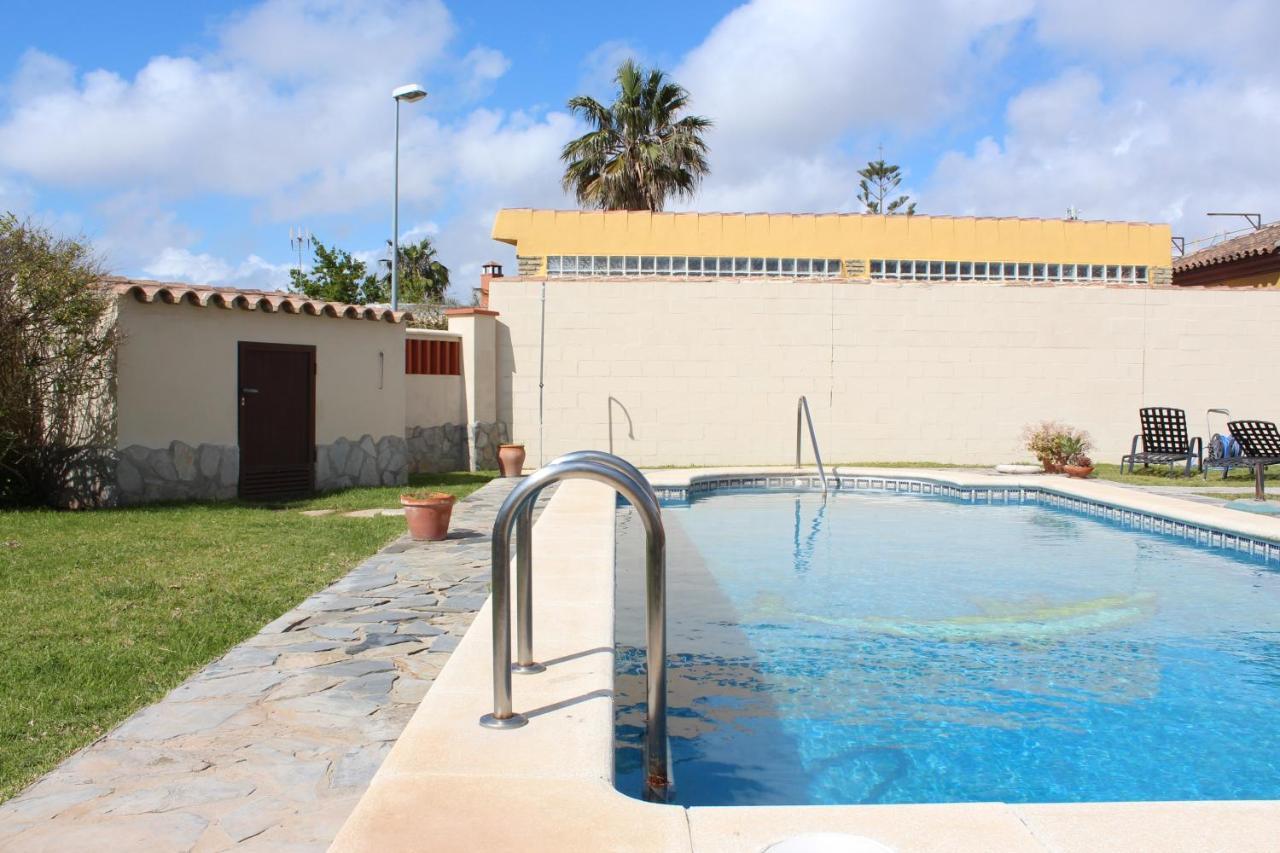 Chalet Marisma Con Piscina Privada Villa Chiclana de la Frontera Dış mekan fotoğraf
